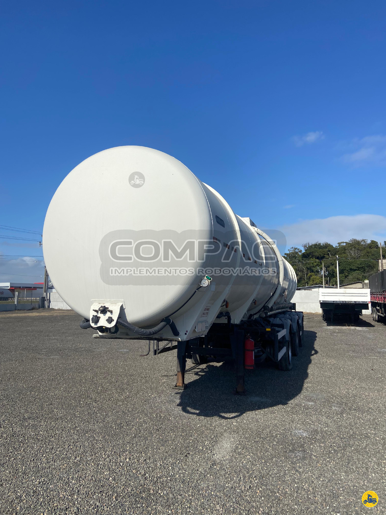 CARRETA SEMI-REBOQUE TANQUE AÇO Compac Implementos Rodoviários - Librelato ICARA SANTA CATARINA SC
